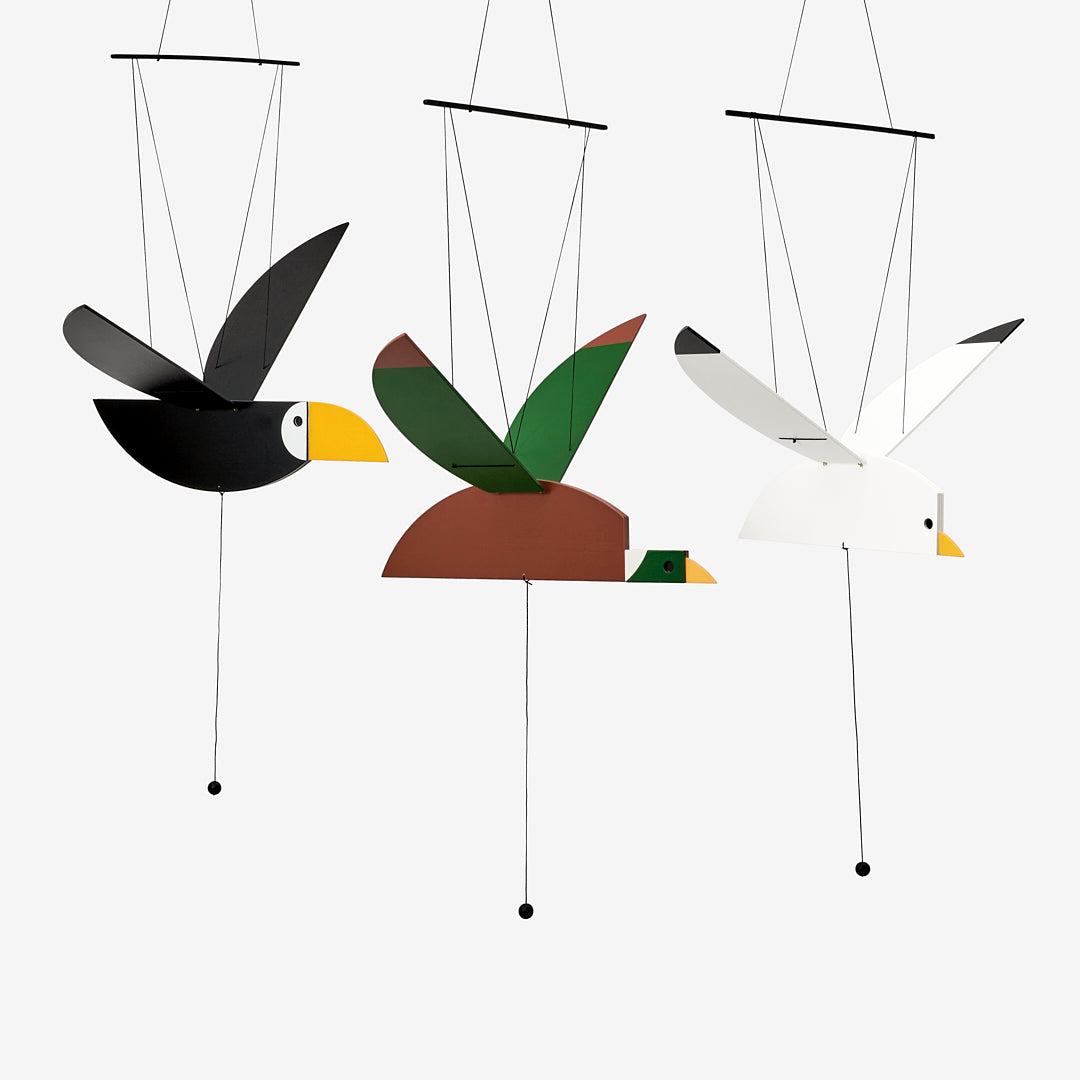 Areaware – Bird Mobiles designed by Luca Boscardin