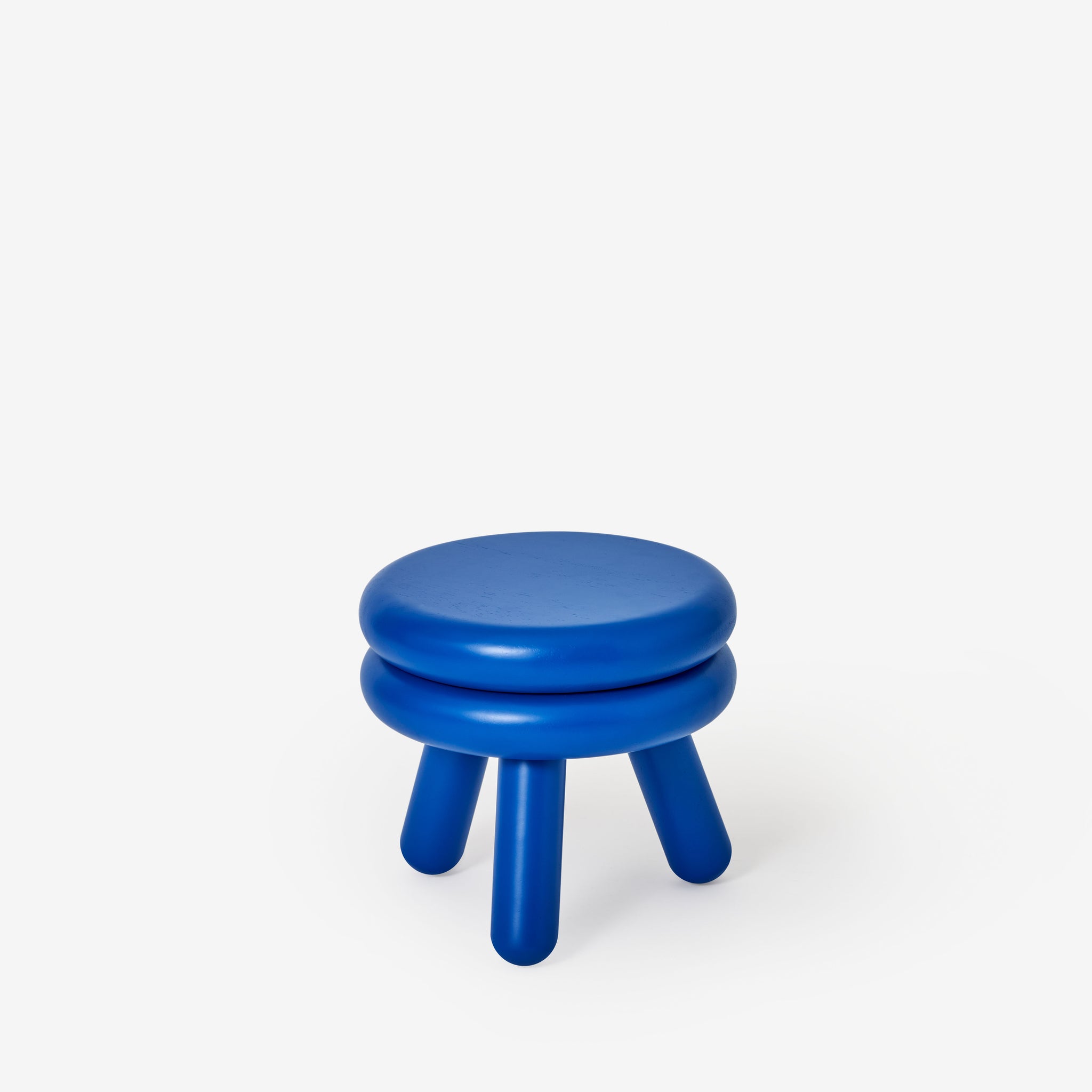 Pluma Stool